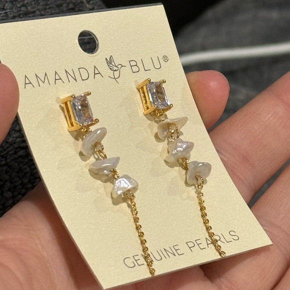 AMANDA BLU Genuine Pearl Triple Drop Good Chain Earrings NEW - Picture 3 of 4